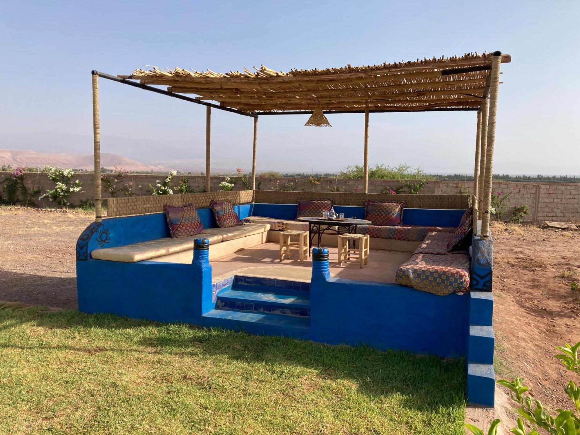 Family Villa With Swimming Pool And A Wonderful Mountain View マラケシュ エクステリア 写真